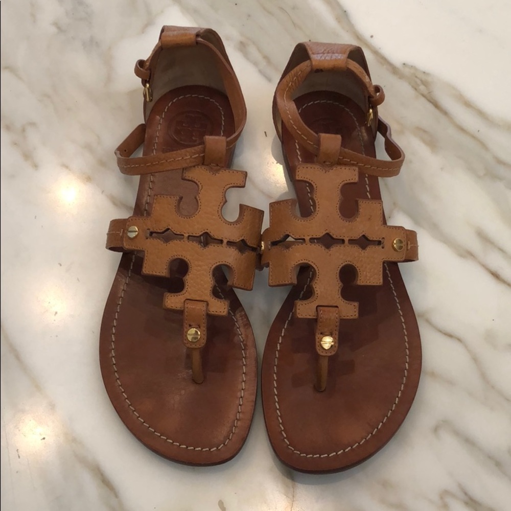 Closet clearance! Tory Burch Sandal